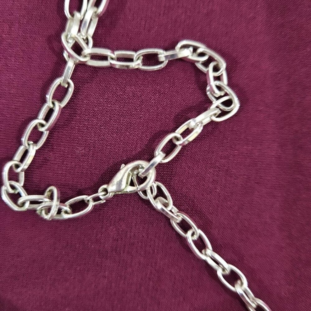 BLACK FAUX ONYX HEART SILVER CHAIN PENDANT NECKLACE GOTH GRUNGE - Picture 2 of 5